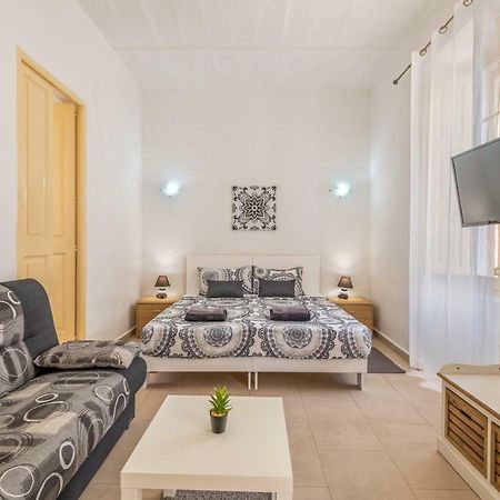 Готель Traditional Maltese Townhouse Сліма Екстер'єр фото